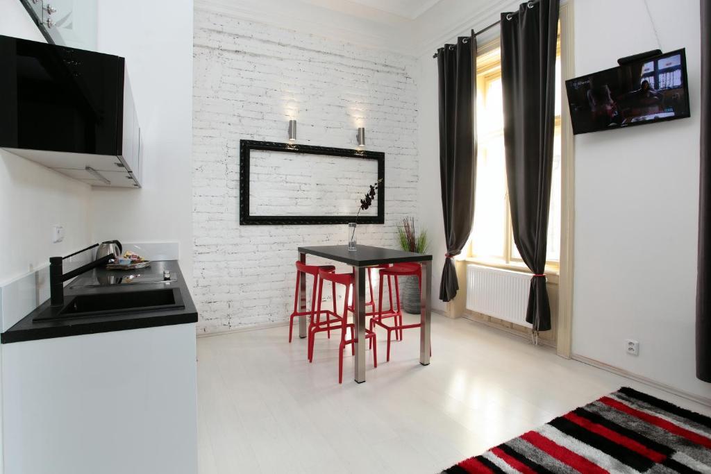 Apartment House - The Modern Flat Прага Екстер'єр фото